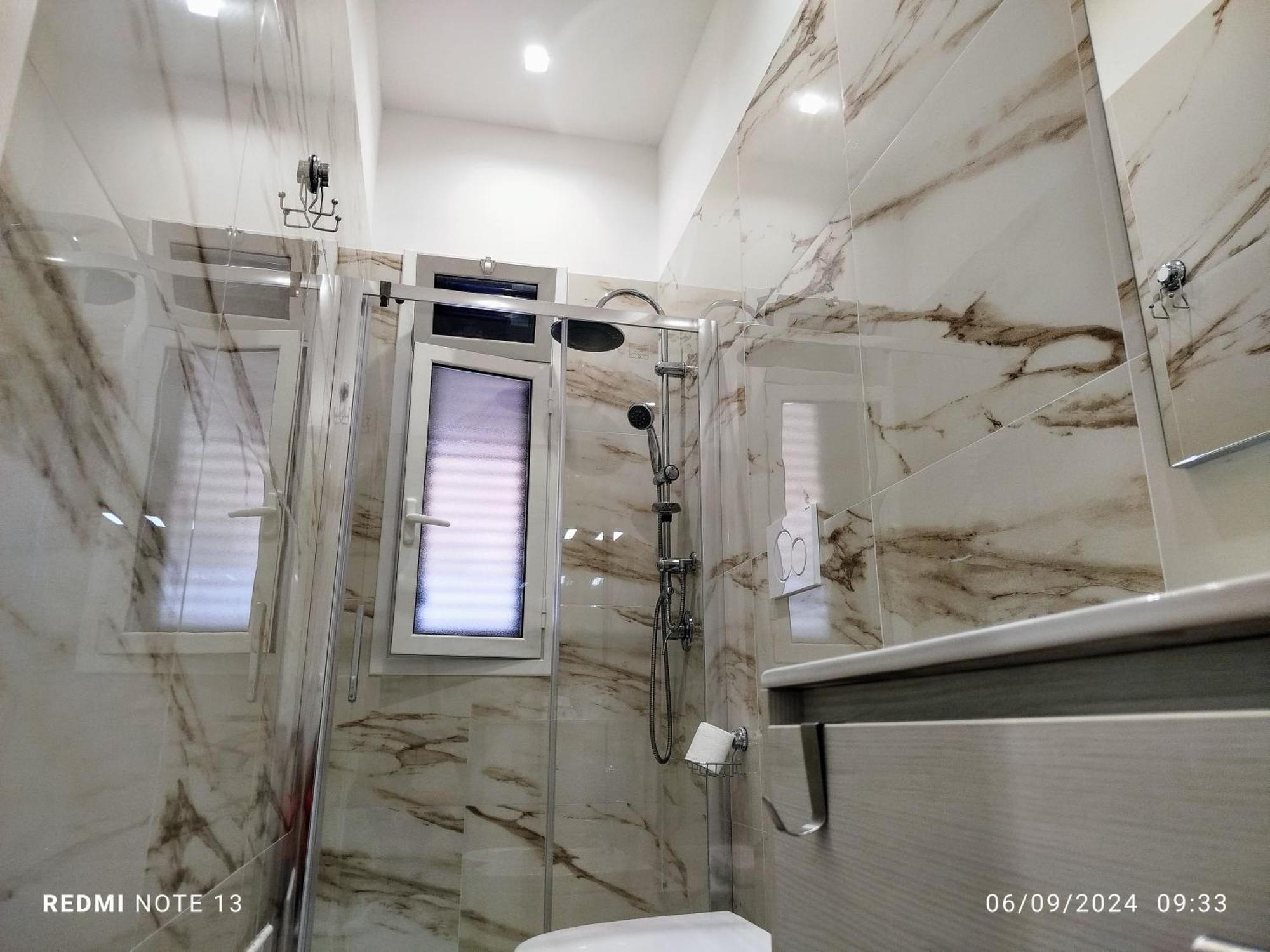 Laviko Holiday House CTA Exterior foto